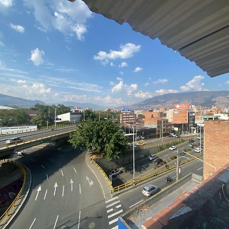 33 Hotel Bulerias Medellín Esterno foto
