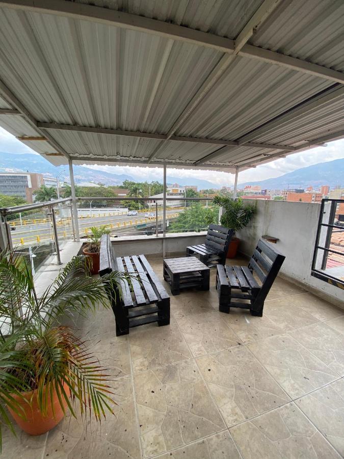 33 Hotel Bulerias Medellín Esterno foto