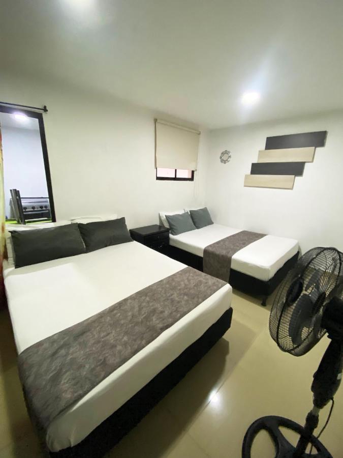 33 Hotel Bulerias Medellín Esterno foto