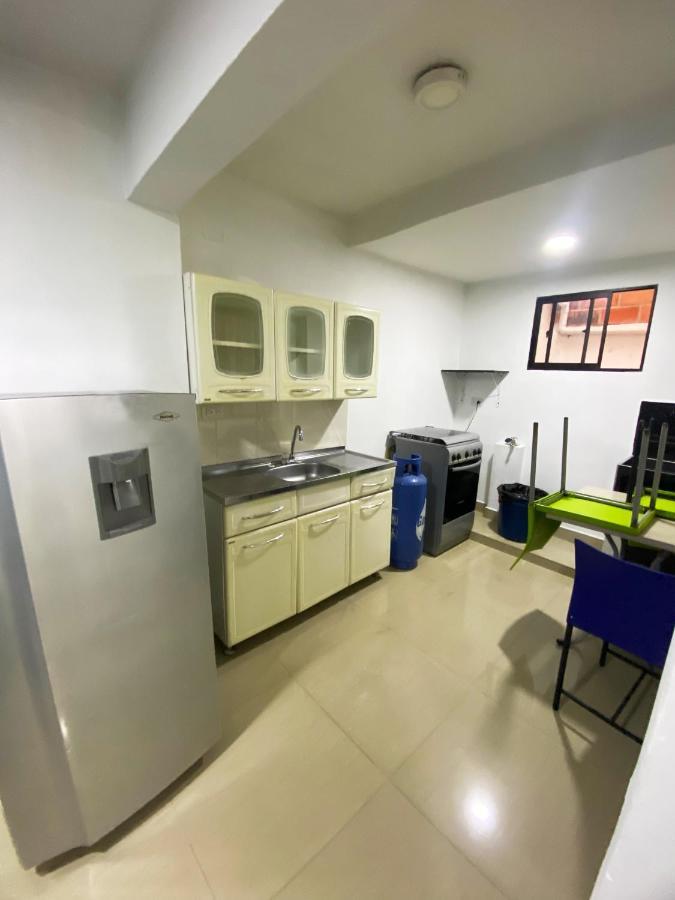 33 Hotel Bulerias Medellín Esterno foto