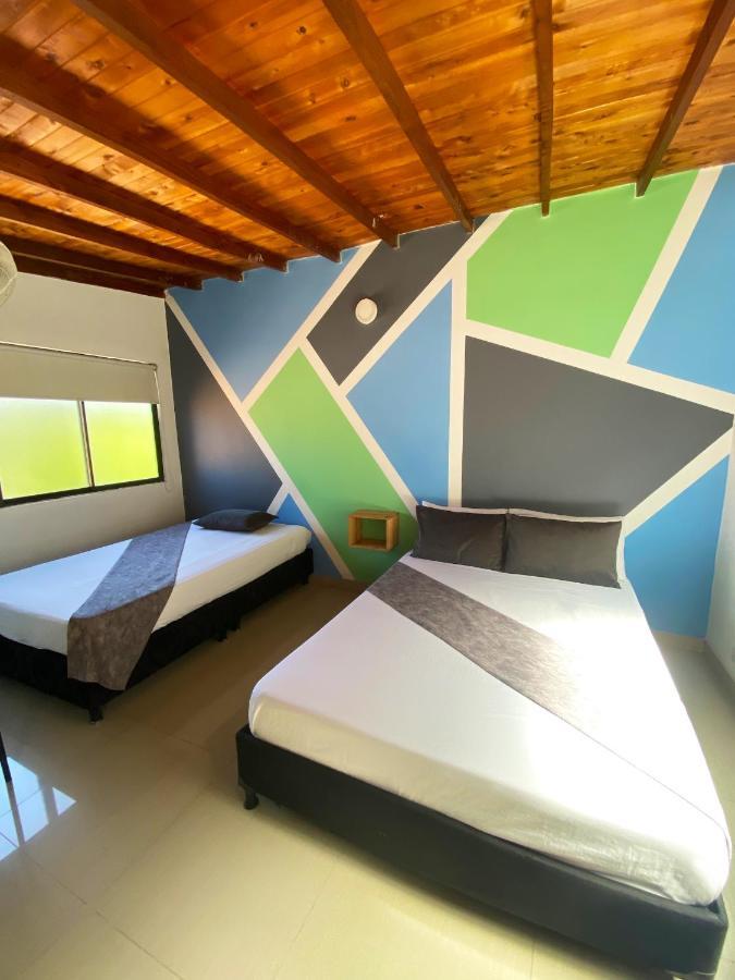 33 Hotel Bulerias Medellín Esterno foto