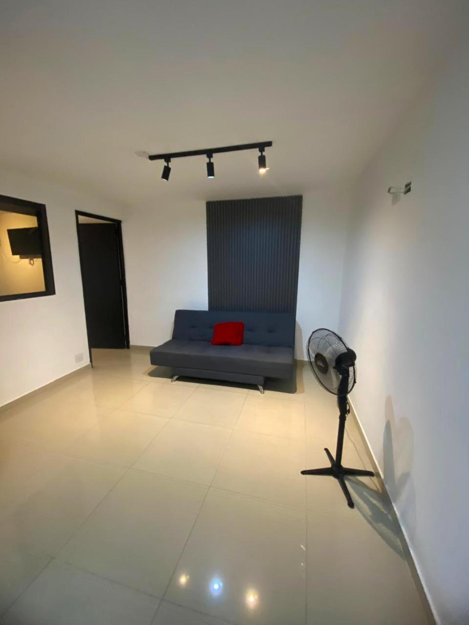 33 Hotel Bulerias Medellín Esterno foto